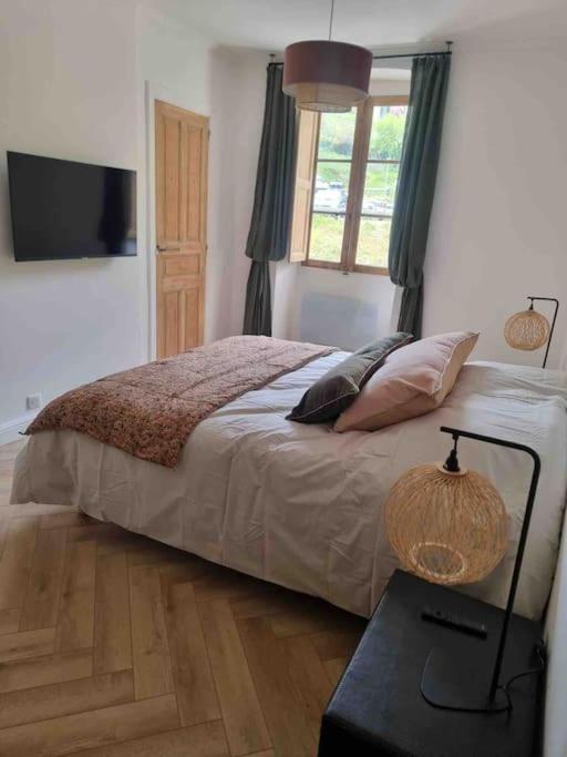 Appartement Au Coeur De La Ville Corte  Eksteriør billede